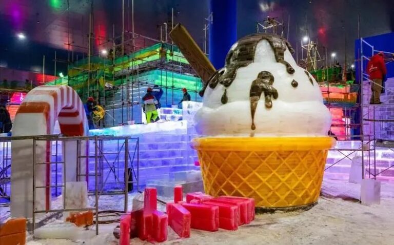 世界最大室内冰雪主题乐园落成 感受极致温差 - TravelConnect